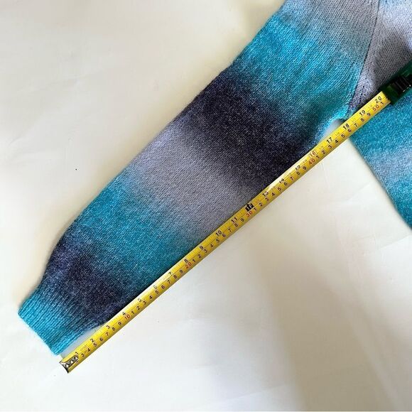 BB DAKOTA by STEVE MADDEN| crew neck everyday sweater - Picture 4 of 9